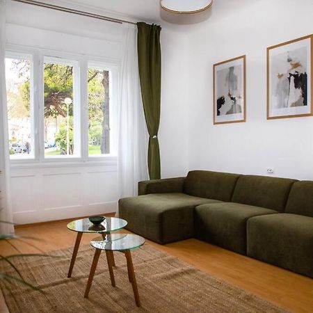 Brand New City Center Apartment Nostalgija سبليت المظهر الخارجي الصورة