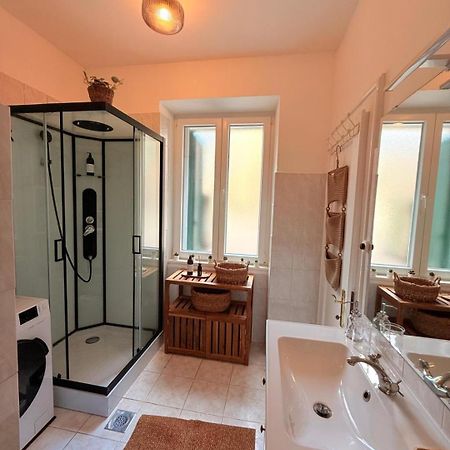 Brand New City Center Apartment Nostalgija سبليت المظهر الخارجي الصورة
